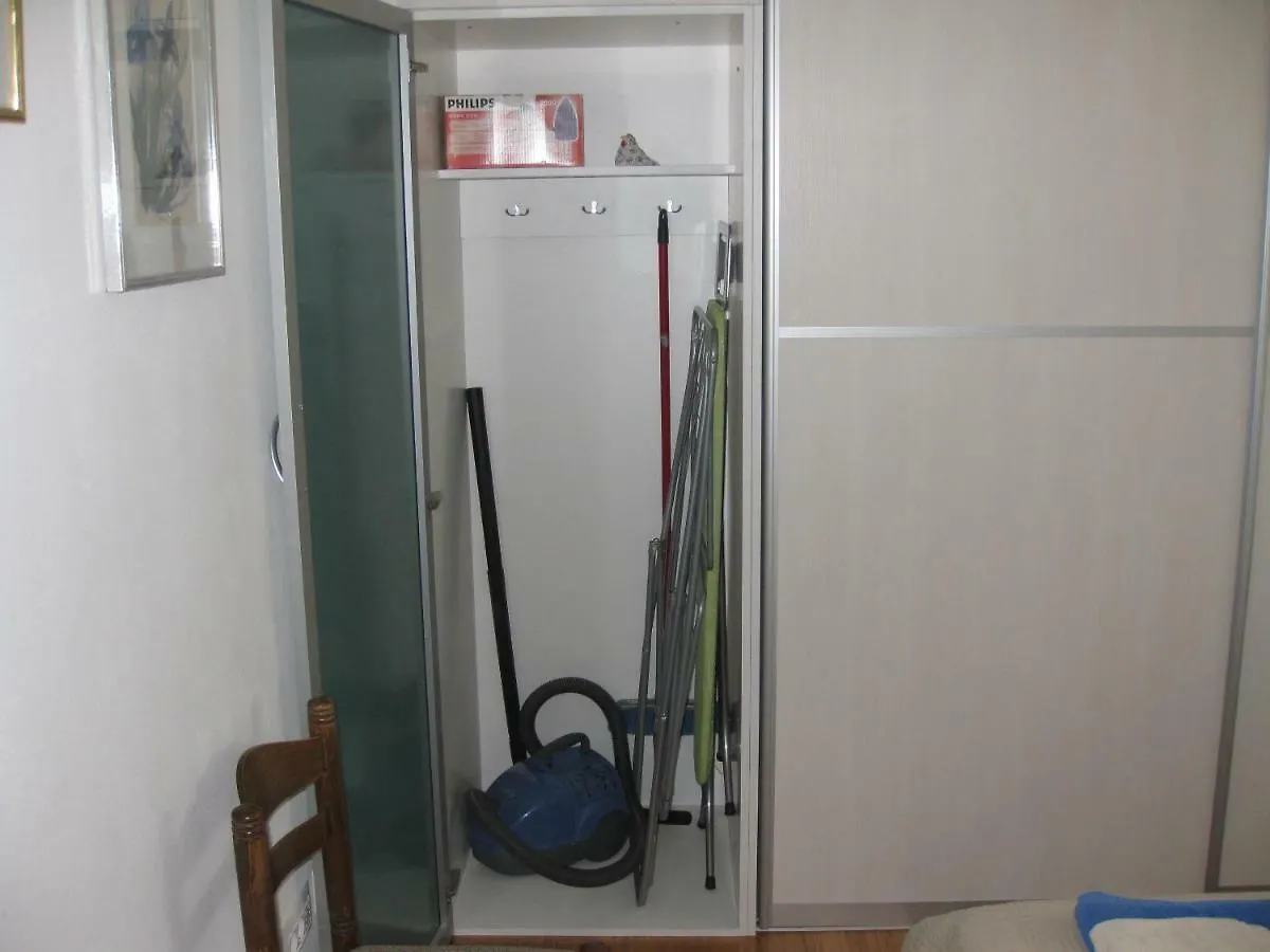 Apartment Bogdan Valbandon